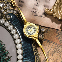 Gold Good-looking Thin Strap Quartz Watch