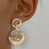 European And American Spiral Earrings