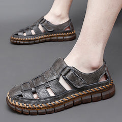 Plus Size Men's Beach Sandals Retro Hollow Out