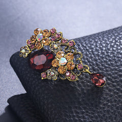 Refined Grace Crystal Brooch Elegant Luxury High-end Cheongsam Accessories